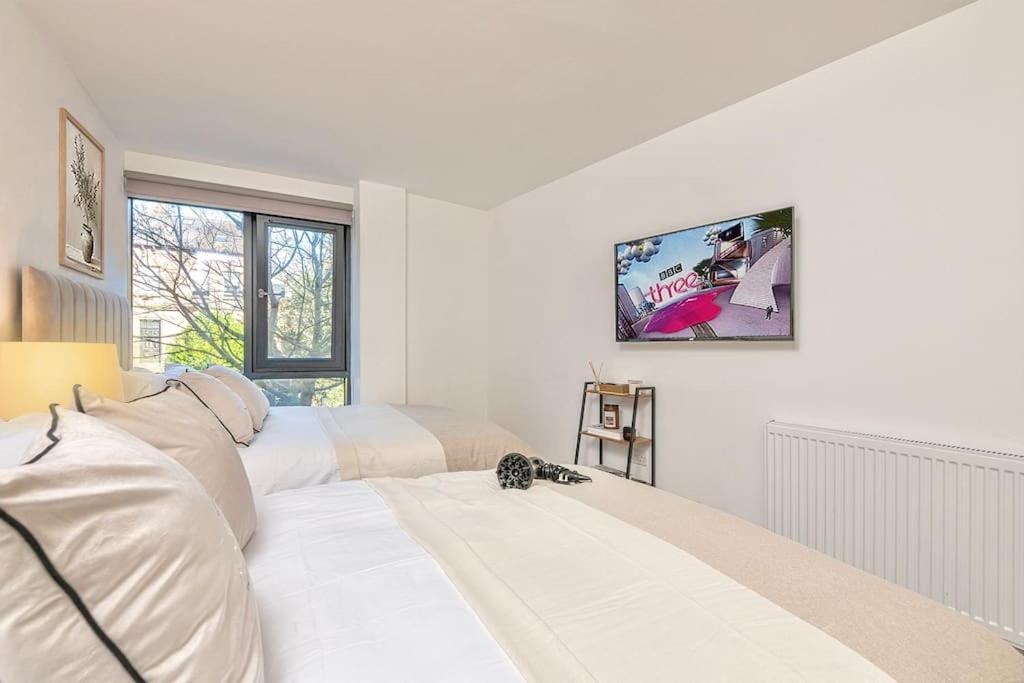Apartment The Ivory Nook, Cozy & Spacious, Sleeps 8 *